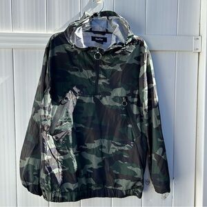 Men’s Lightweight Pullover 1/4 Zip Army Camo Hooded Jacket by HanTon | Size L